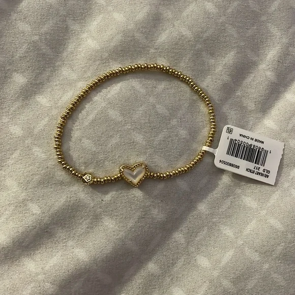 ivory mother of pearl kendra scott ari heart gold stretch bracelet - Picture 2 of 2